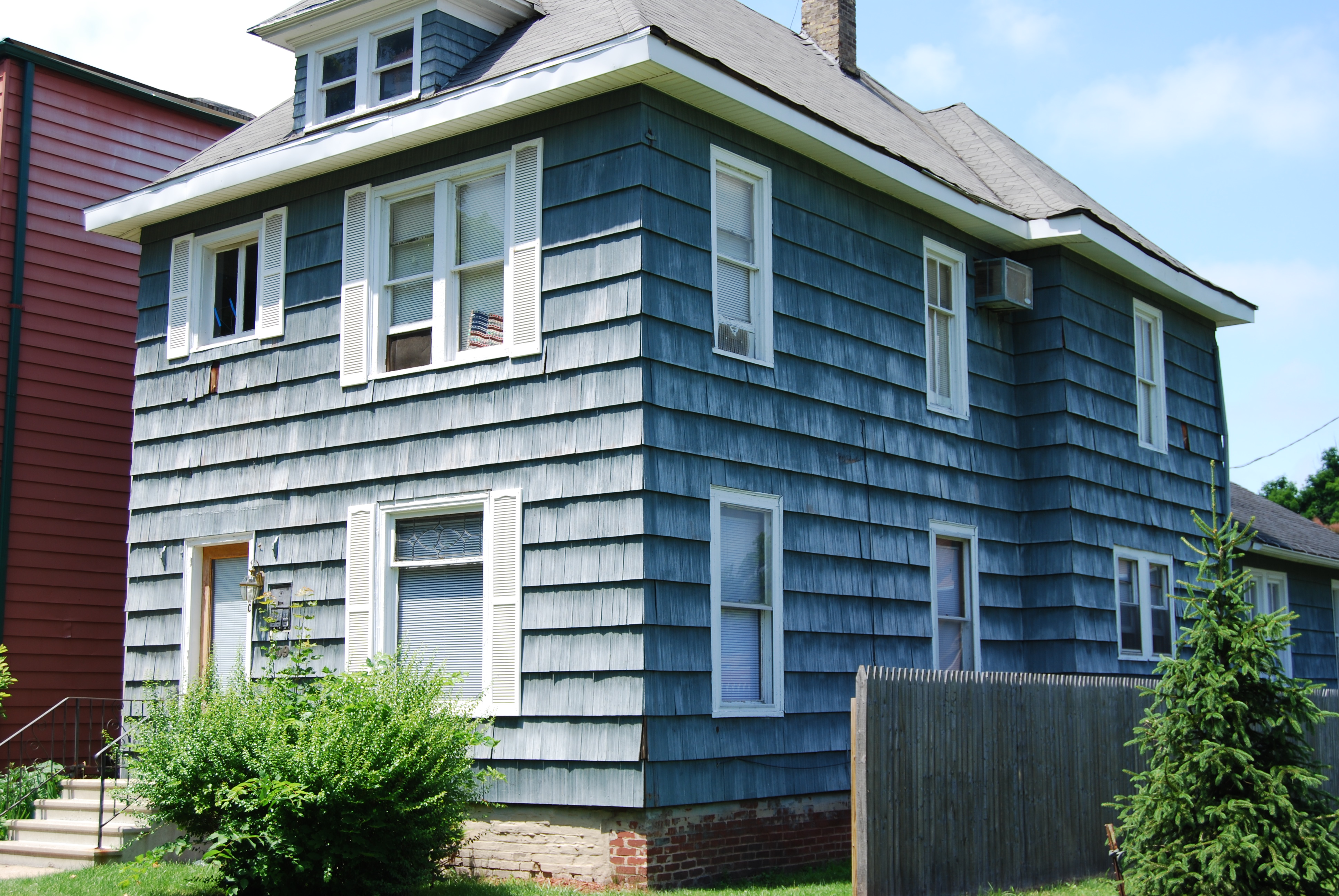 609 West Washington